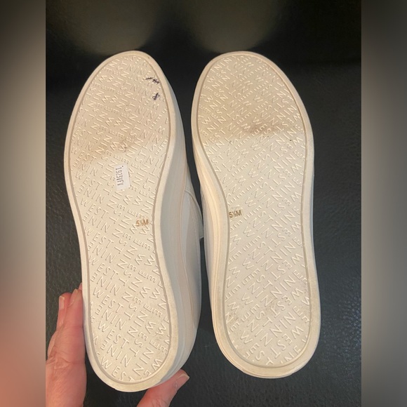 NWOT Nine West Floral Slip On Sneaker - Picture 8 of 8